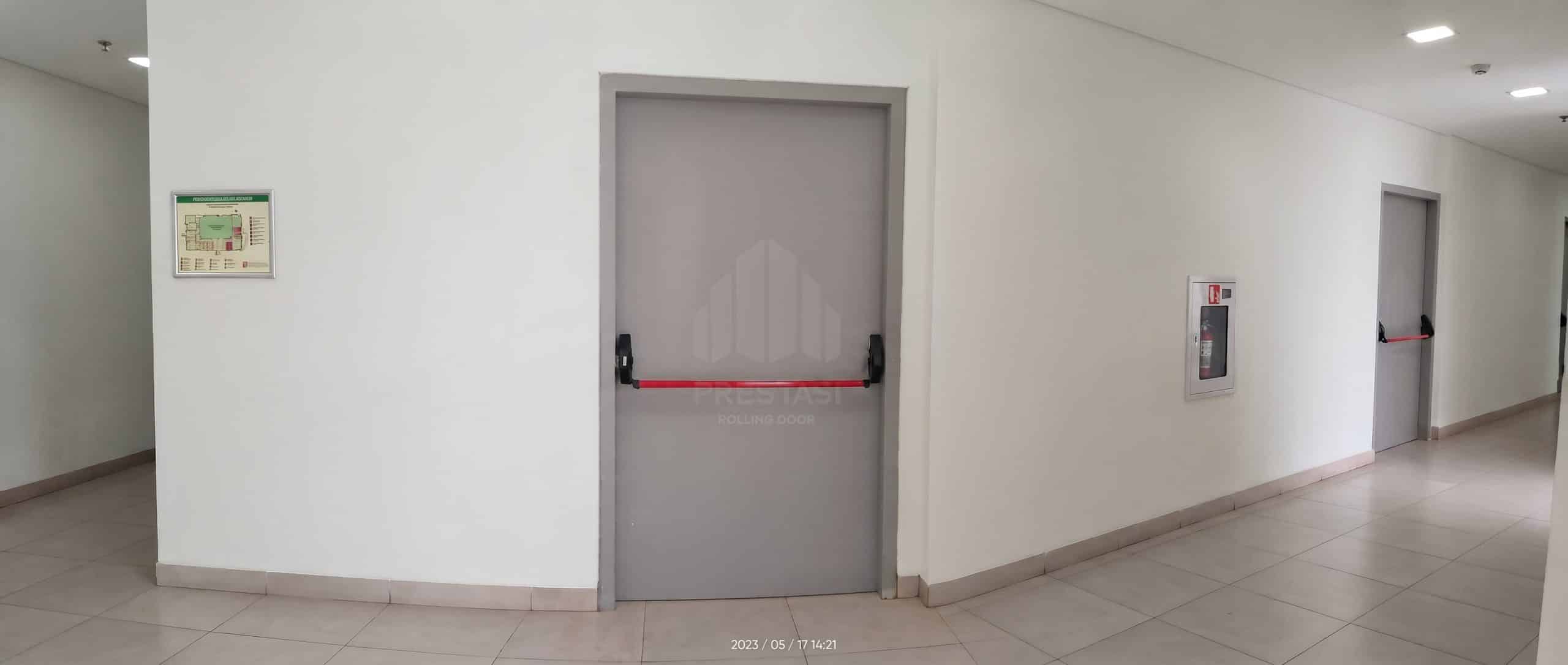 Pintu Baja Dibanding Kayu: Apa Saja Kelebihannya?